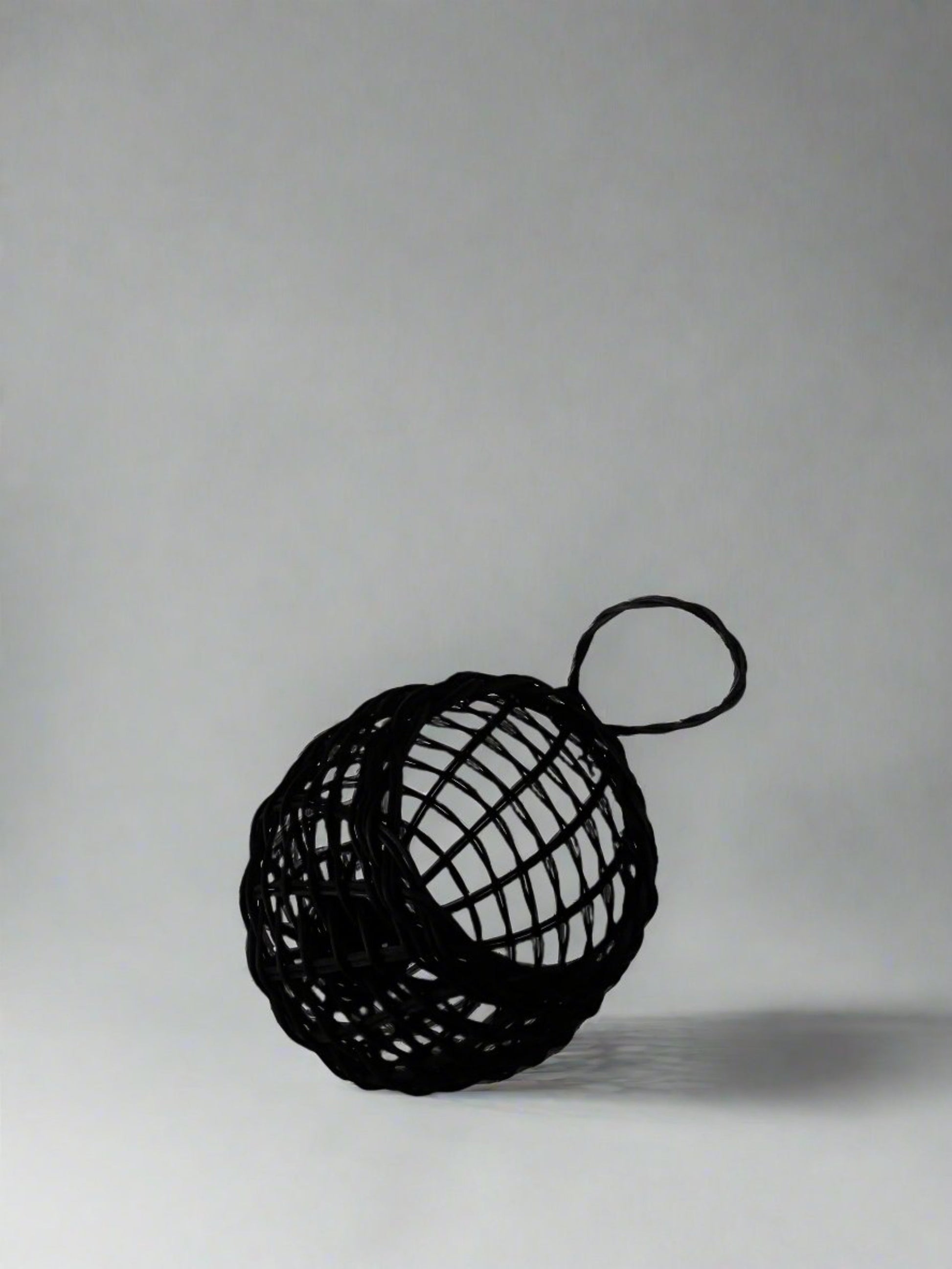 Black Onion Basket