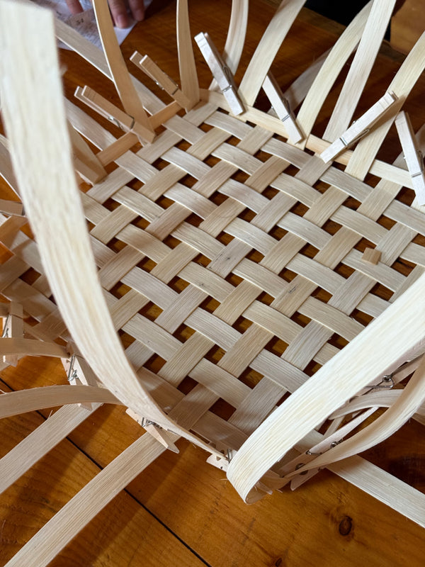 The Throw Basket Intermediate Weaving Kit