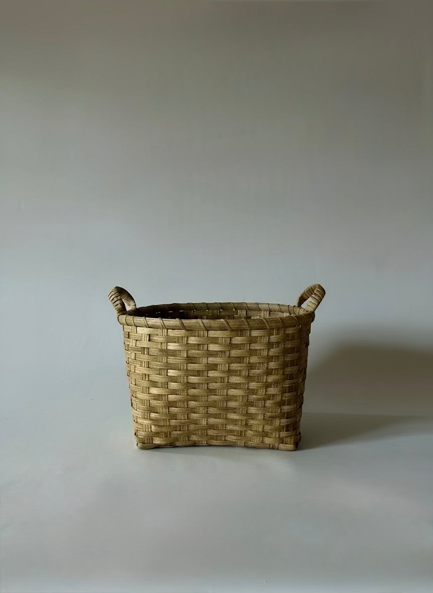 Throw Basket