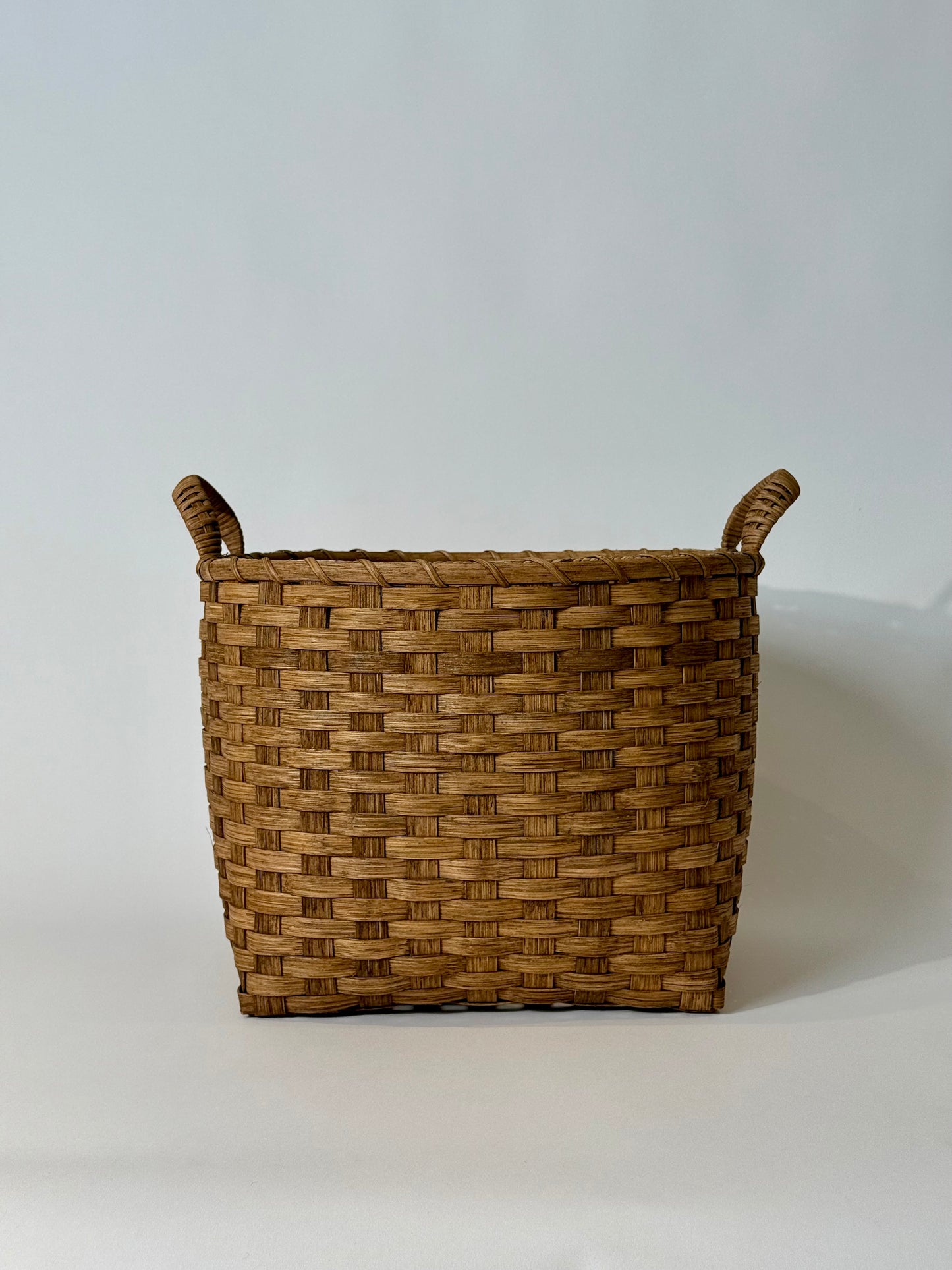 Throw Basket