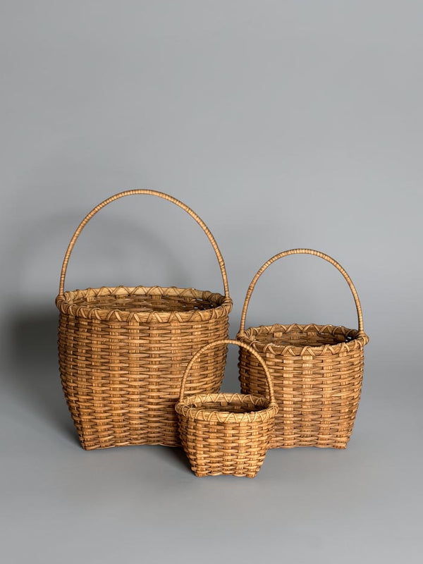 Underwater Hand Basket
