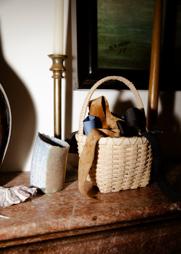 Underwater Hand Basket