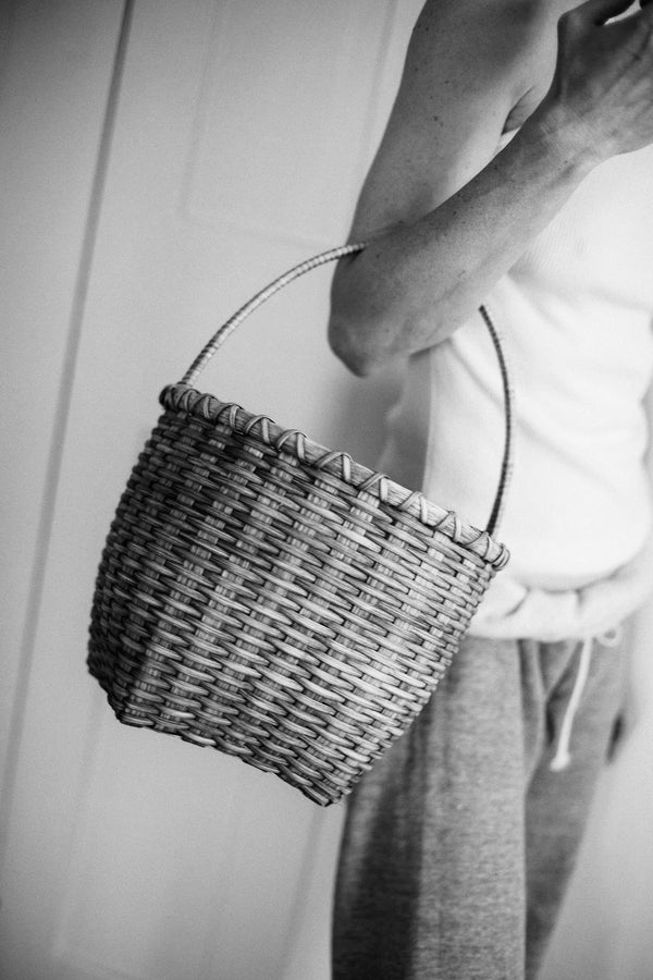 Underwater Hand Basket