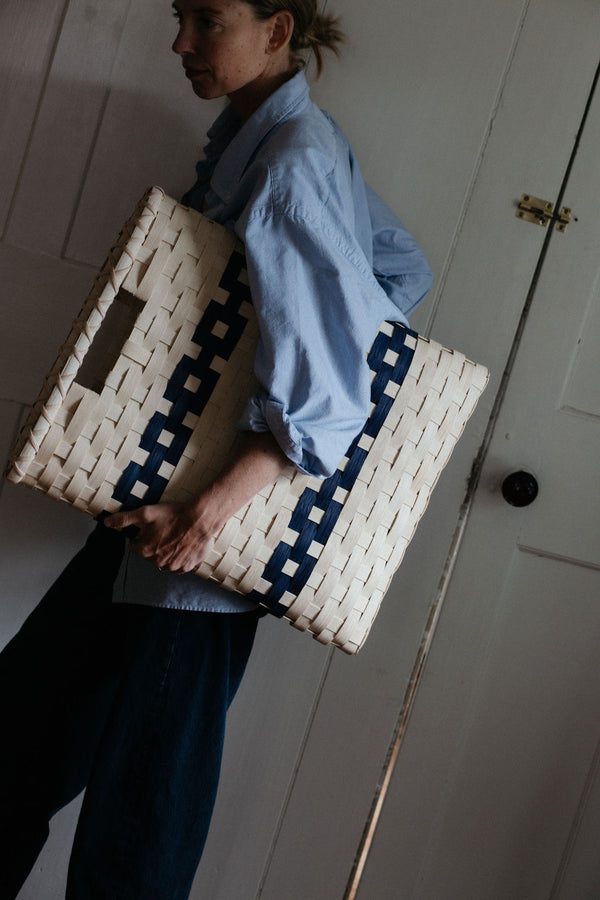 New England Woven Portfolio