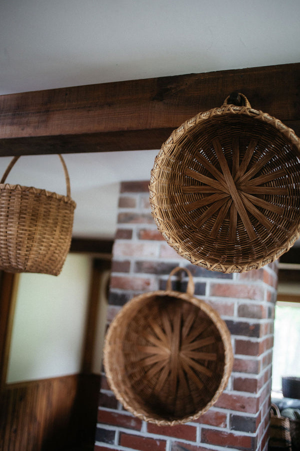 Underwater Hand Basket