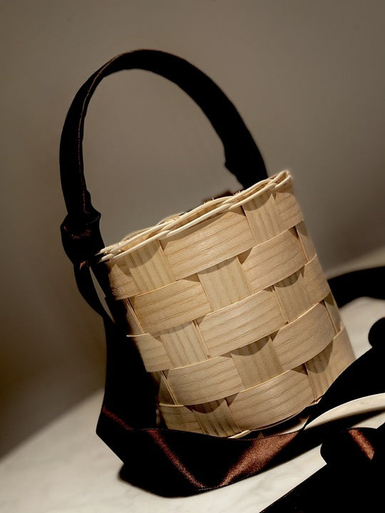 Beginner Basket Weaving Kit: Underwater Gatherer
